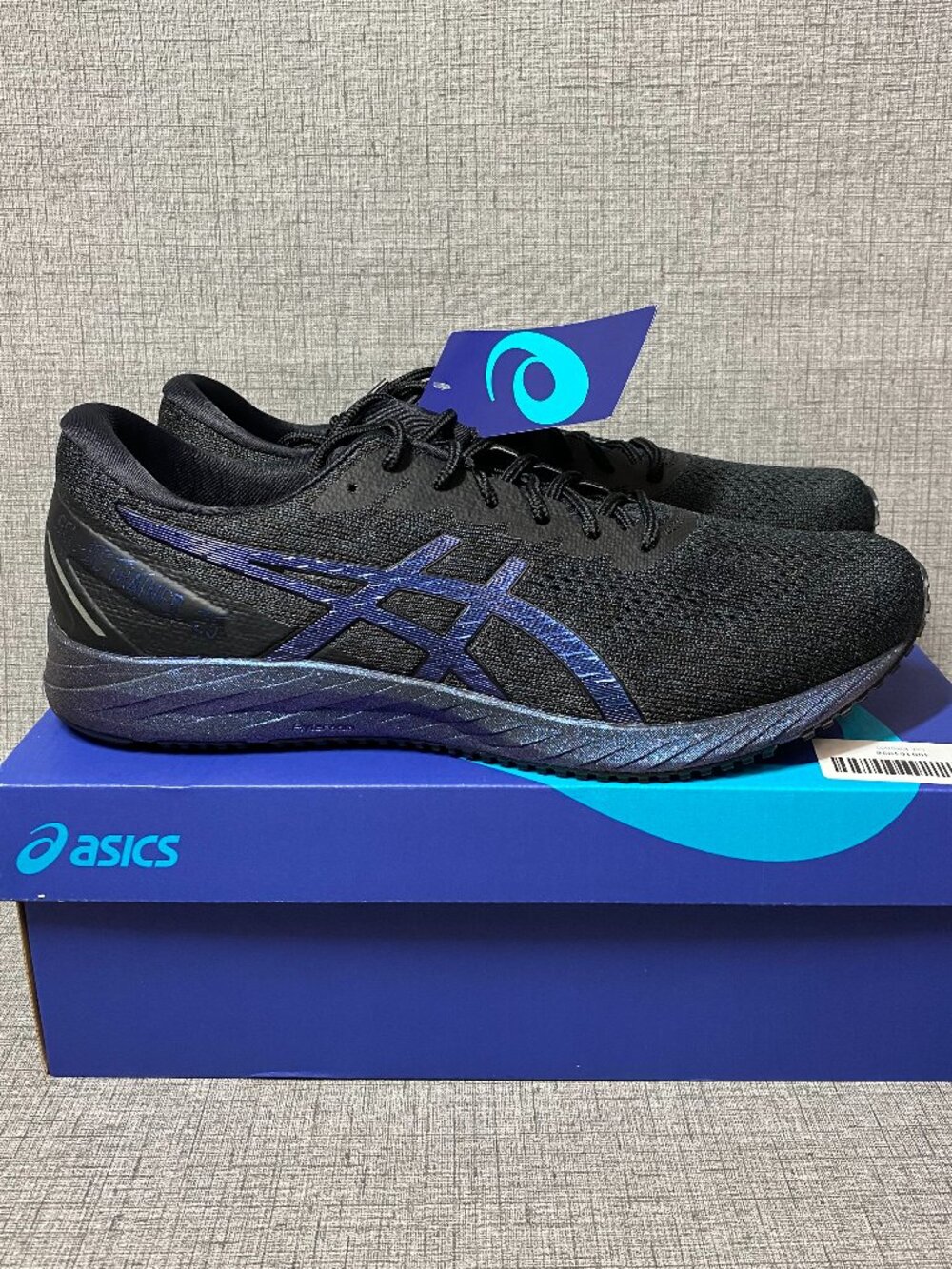NEW ASICS Gel-DS Trainer 25